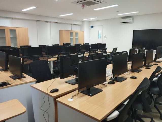 Lab Komputer